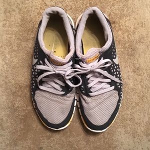 Livestrong Nike Free Run